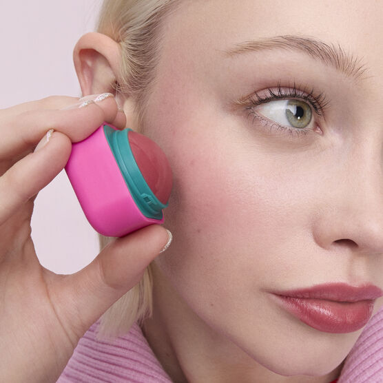 LIP GLOSS BALL ORNAMENT